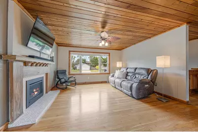 2104 Hazel Street, Oshkosh, WI 54901 - Photo 7