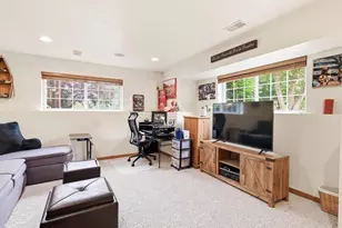 3225 S 26th St, Manitowoc, WI 54220 - Photo 21