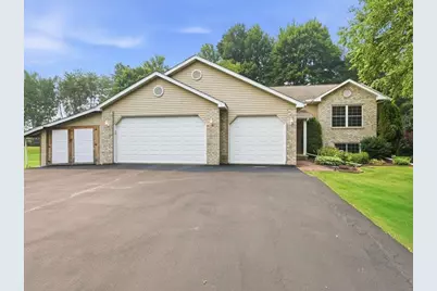 3225 S 26th Street, Manitowoc, WI 54220 - Photo 1