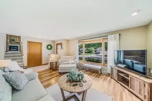 1627 N Eugene St, Appleton, WI 54914 - Photo 5