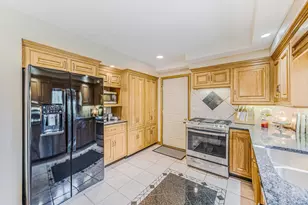 1627 N Eugene St, Appleton, WI 54914 - Photo 11