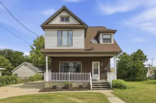 738 3rd St, Menasha, WI 54952 - Photo 25