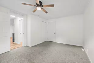 1322 Broad St, Oshkosh, WI 54901 - Photo 17