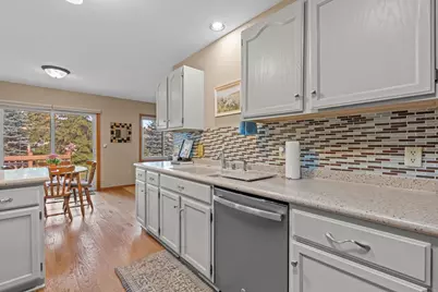 324 N Westhaven Drive, Oshkosh, WI 54904 - Photo 11
