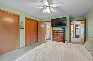 324 N Westhaven Dr, Oshkosh, WI 54904 - Photo 21