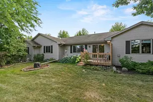324 N Westhaven Dr, Oshkosh, WI 54904 - Photo 29