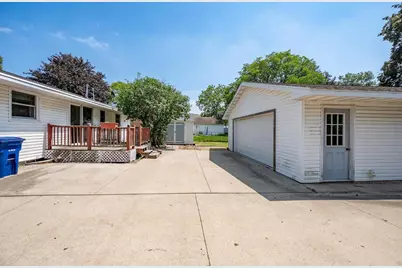 815 Ash Street, De Pere, WI 54115 - Photo 33