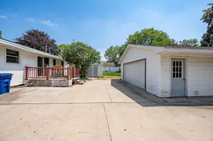 815 Ash St, De Pere, WI 54115 - Photo 33