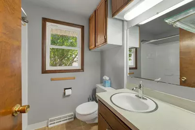 815 Ash Street, De Pere, WI 54115 - Photo 15