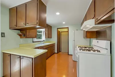 815 Ash Street, De Pere, WI 54115 - Photo 11