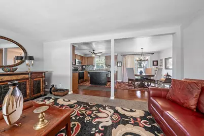 638 Sunnycrest Street, Green Bay, WI 54302 - Photo 7