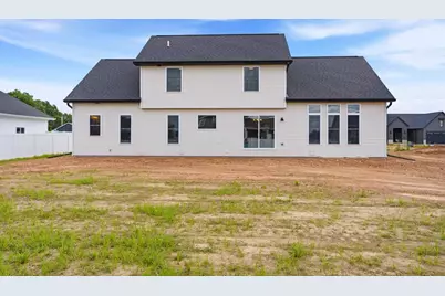N8871 Killarney Way, Menasha, WI 54952 - Photo 37