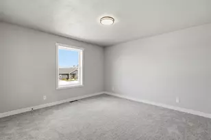 N8871 Killarney Way, Menasha, WI 54952 - Photo 29