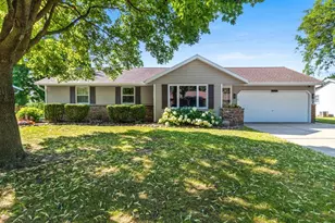 3008 Gilbert Dr, Green Bay, WI 54311 - Photo 1