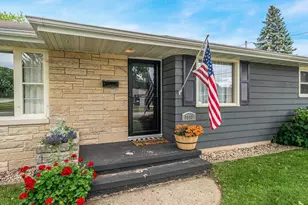 2218 N McDonald St, Appleton, WI 54911 - Photo 35