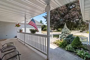 3303 E Heidemann Dr, Appleton, WI 54915 - Photo 3