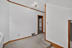 1129 W New York Ave, Oshkosh, WI 54901 - Photo 11
