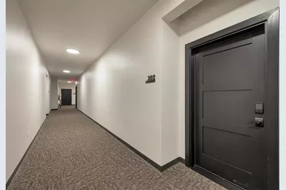 417 Aldon Circle #302, Green Bay, WI 54304 - Photo 37