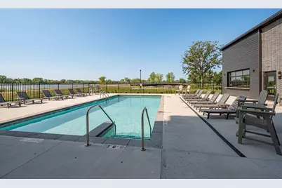 417 Aldon Circle #302, Green Bay, WI 54304 - Photo 7