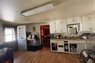 106 Pecor St, Oconto, WI 54153 - Photo 7