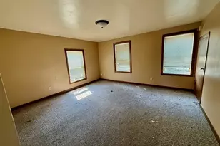 106 Pecor St, Oconto, WI 54153 - Photo 11