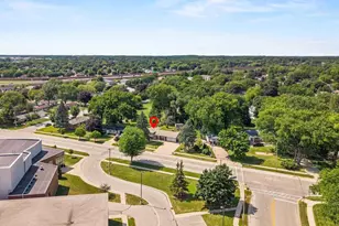 2366 S Ridge Rd, Ashwaubenon, WI 54304 - Photo 35