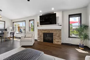 5078 N Milkweed Trl, Appleton, WI 54913 - Photo 5