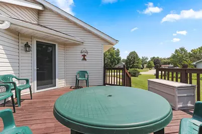 2821 Friendly Circle, Green Bay, WI 54313 - Photo 35