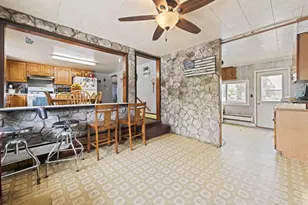 231 Lake St, Marinette, WI 54143 - Photo 5