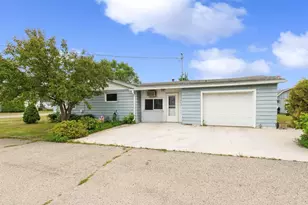 231 Lake St, Marinette, WI 54143 - Photo 21