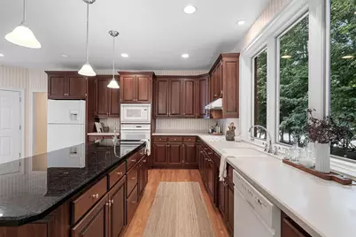 2060 Muirwood Court, Green Bay, WI 54313 - Photo 17