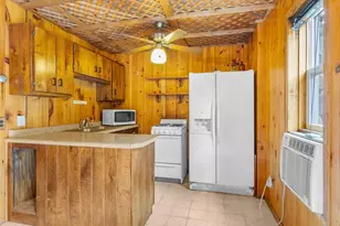 W3409 Grasser Rd, Marinette, WI 54143 - Photo 9