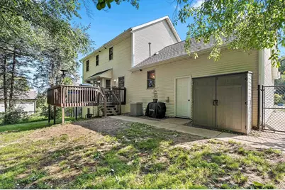 1015 Mt Blanc Court, Green Bay, WI 54311 - Photo 11