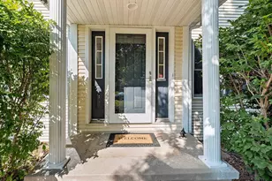 1015 Mount Blanc Ct, Green Bay, WI 54311 - Photo 7