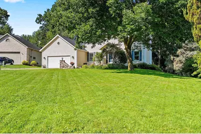 1015 Mt Blanc Court, Green Bay, WI 54311 - Photo 5