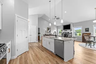 1448 Foxfire Ct, Waupaca, WI 54981 - Photo 7