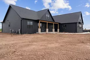 1471 Rockland Hts Rd, De Pere, WI 54115 - Photo 3