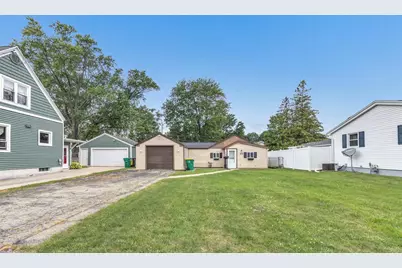 1110 Wirtz Avenue, Green Bay, WI 54304 - Photo 19