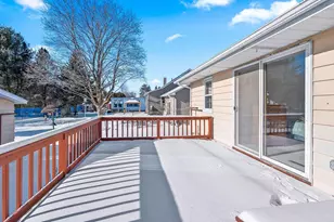 1717 Daggett St, Marinette, WI 54143 - Photo 23