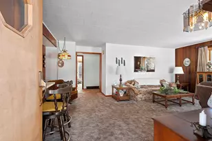 1717 Daggett St, Marinette, WI 54143 - Photo 3