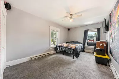 246 W 12th Avenue, Oshkosh, WI 54902 - Photo 21