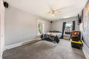 246 W 12th Ave, Oshkosh, WI 54902 - Photo 21