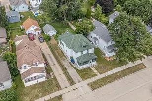 246 W 12th Ave, Oshkosh, WI 54902 - Photo 31