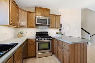 W6741 Lydia Ln, Appleton, WI 54915 - Photo 9