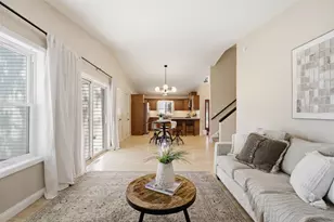 W6741 Lydia Ln, Appleton, WI 54915 - Photo 5