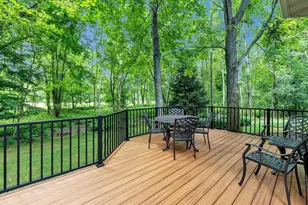 1071 Thornberry Creek Dr, Hobart, WI 54155 - Photo 43
