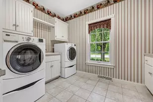 1071 Thornberry Creek Dr, Hobart, WI 54155 - Photo 23