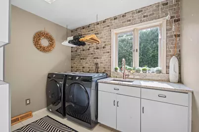 2920 Circle Oaks Lane, Green Bay, WI 54313 - Photo 31