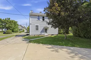 709 2nd St, Menasha, WI 54952 - Photo 25
