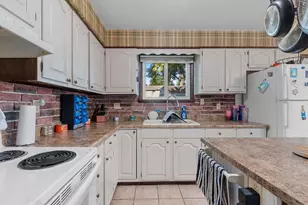 1519 Hillcrest Dr, Kaukauna, WI 54130 - Photo 19